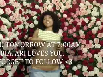 Chaturbate Live Sex of ariella_ruiz