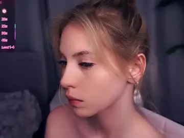 Chaturbate Adult Video Chat of constanceglascov