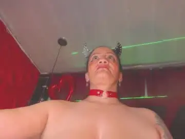 Chaturbate Sex Cam of devil_taylorx