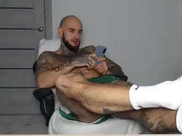 Chaturbate Free Porn Cam of maxi_foxxx