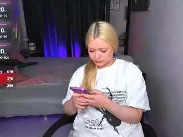 millie_vanillie from chaturbate