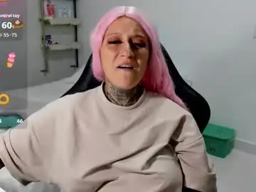 Chaturbate Watch Live Sex Cams of tatoo_girl