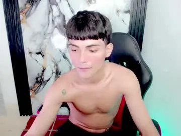 Chaturbate Live Sex of thommy_cute