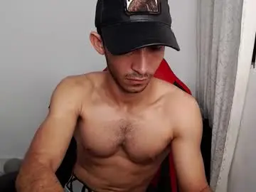 caius_fox from chaturbate