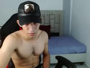 Chaturbate Sex Cam of caius_fox