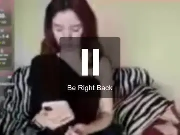 Chaturbate Live Sex Cam of daniellevaulet