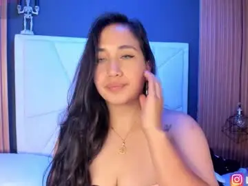 Chaturbate Live Sex Cam of lauroberts