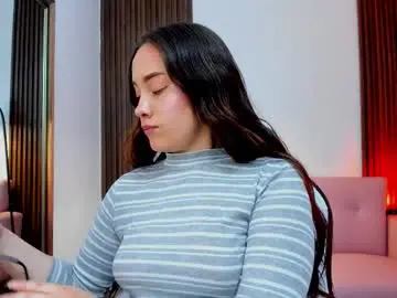 Chaturbate Live Sex Cam of magic_vera