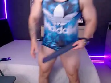 Chaturbate Live Sex Cam of maximussantorini