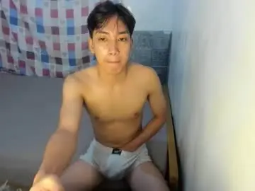 Chaturbate Best live sex cam show of tastylicious_kim