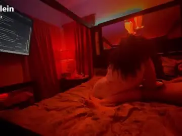 Chaturbate Best live sex cam show of wakehimup