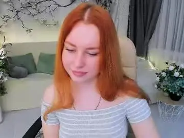 airysilhouette from chaturbate