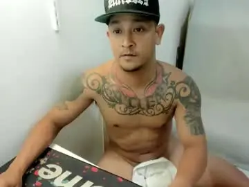 Chaturbate Free Live Porn of allen_69xx