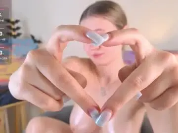 emilyhewell from chaturbate