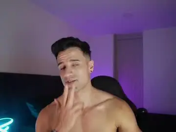 Chaturbate Sex Cam of krops_