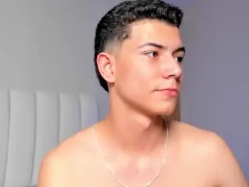 Chaturbate Live Sex Cam of fireguy_99