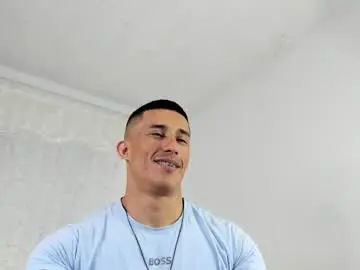 Chaturbate Live Sex Cam of muscle_man07