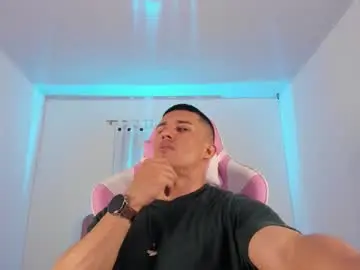 Chaturbate Free Porn Cam of muscle_man07