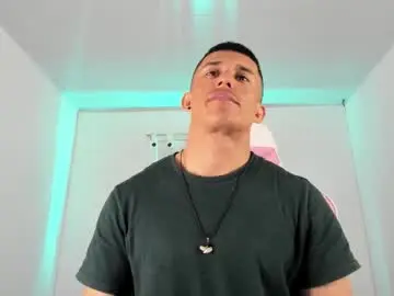 Chaturbate Adult Webcams of muscle_man07