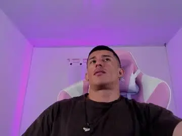 Chaturbate Nude Webcam of muscle_man07