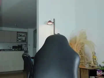 cloe_bech1 from chaturbate