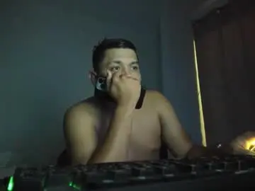 Chaturbate Sex Chat of volt_boy57