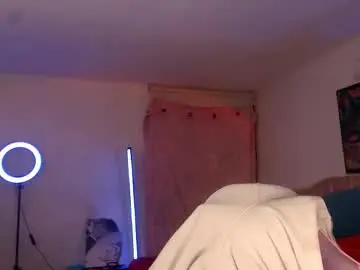 ally_donfort from chaturbate