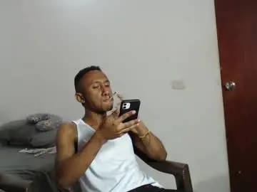 Chaturbate Live Sex Cam of davidberrocal