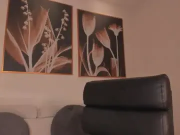 fernandax1_ from chaturbate