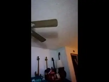 Chaturbate Watch Live Sex Cams of mitchnails69