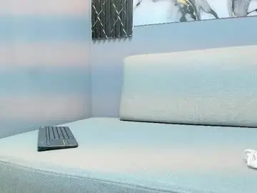 Chaturbate Live Sex Cam of pint_geto