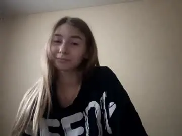 Chaturbate Live Sex Cam of tishabhagat