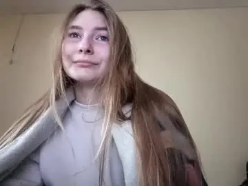 Chaturbate Live Sex Cam of tishabhagat