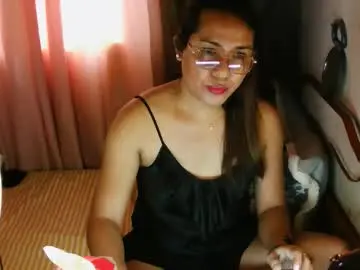 Chaturbate Live Sex Cam of transhottie28