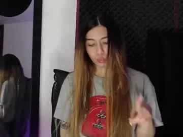 Chaturbate Live Sex Cam of zpzphot