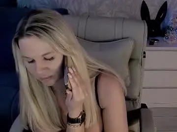 Chaturbate Adult Video Chat of evarelusionj