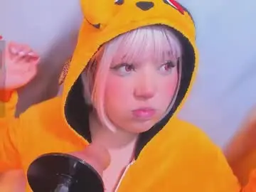 Chaturbate Watch Live Sex Cams of hinata_dolly