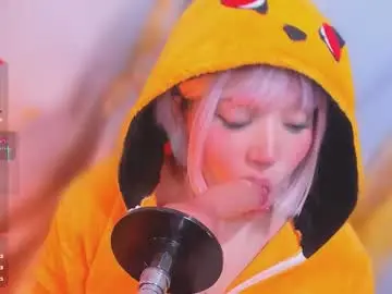 Chaturbate Private Sex Chat of hinata_dolly