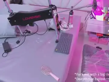 Chaturbate Live Porn of hinata_dolly