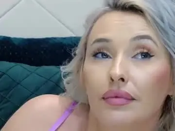 Chaturbate Live Porn of issasmyth