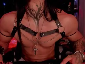 Chaturbate Live Sex Cam of thebeastmaster_