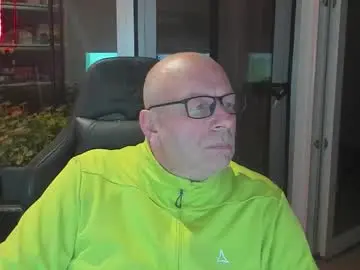 Chaturbate Watch Live Sex Cams of machinegun3dx