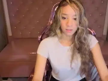 Chaturbate Live Sex Cam of megan_collins_b