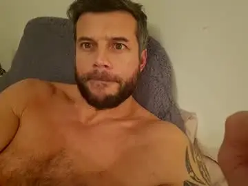 Chaturbate Live Sex of pete_le_meat