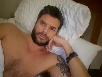 Chaturbate Adult Video Chat of pete_le_meat