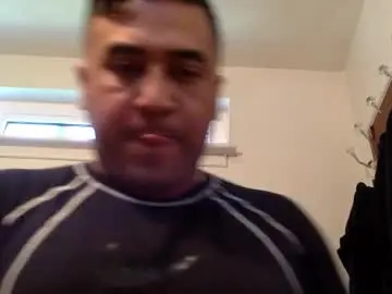 smoothstrik3r from chaturbate