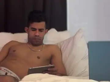 Chaturbate Nude Webcam of zamoraedii1994