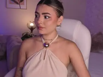 Chaturbate Live Sex Cam of dahiana_walcott