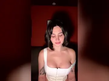 elsaxxxstasy from chaturbate