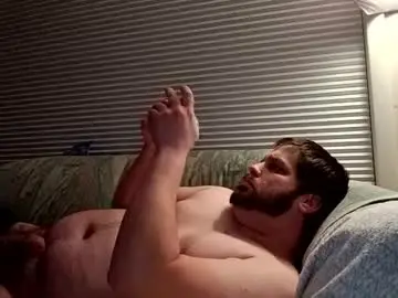 Chaturbate Free Porn Cam of handsomedaddy198923